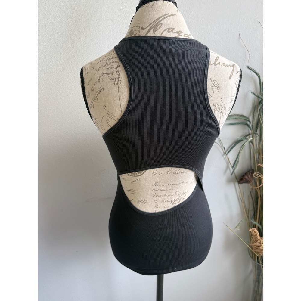 Lululemon Black Ribbed Racerback Tank Top Cutout Detail Athletic Women's - Picture 1 of 6